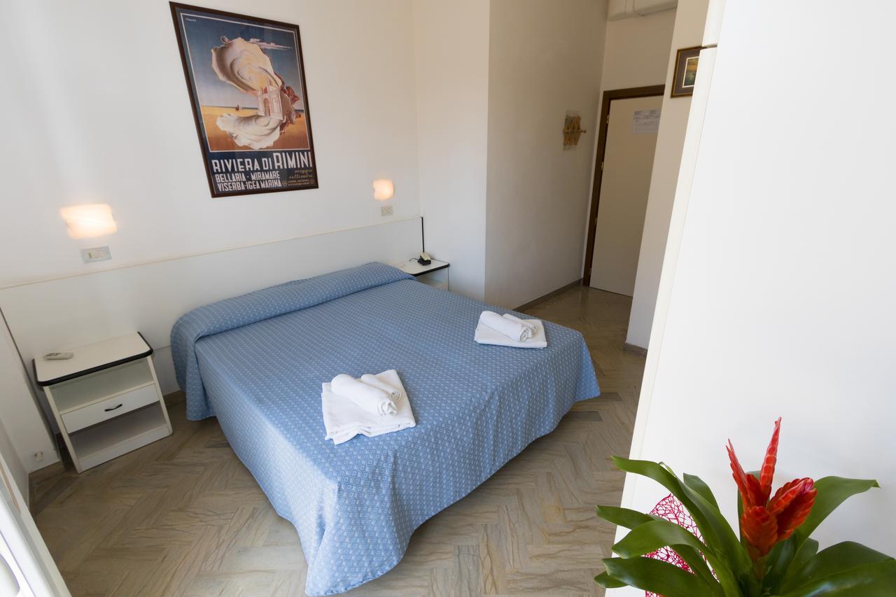 Hotel Tre Assi Rimini Exterior photo