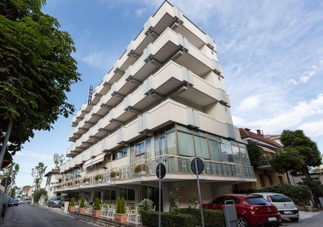 Hotel Tre Assi Rimini Exterior photo